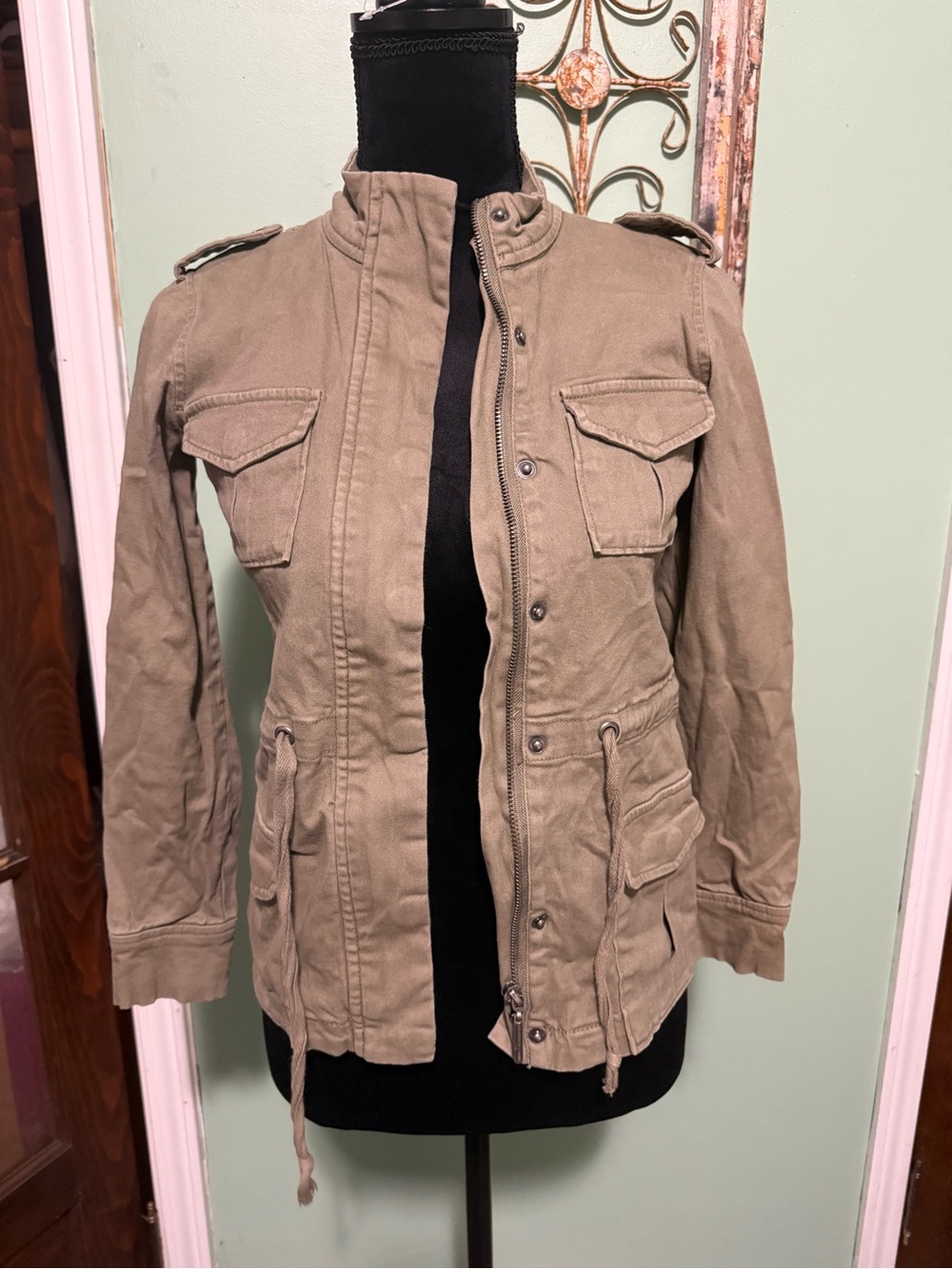 Celebrity pink girls green cargo jacket medium